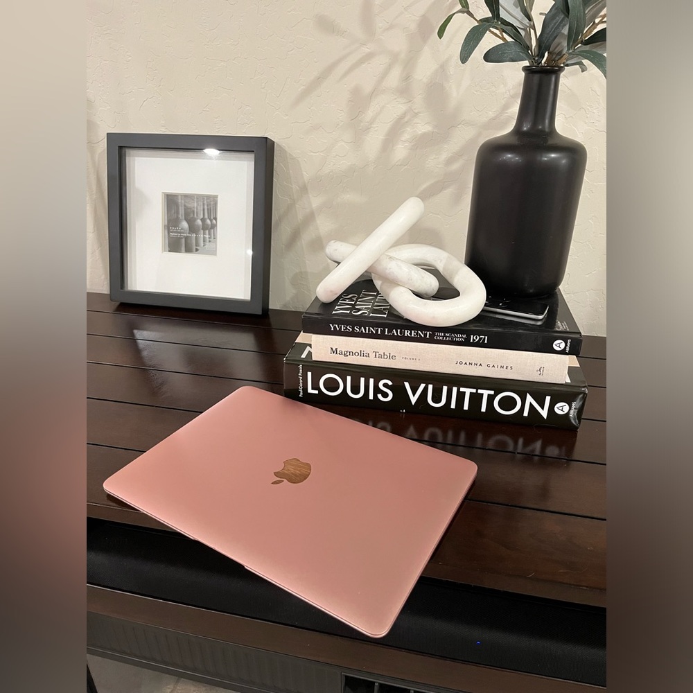 2016 ROSE GOLD MACBOOK AIR